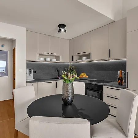 Apartment Werz - Makarska Exklusiv Apartamento *